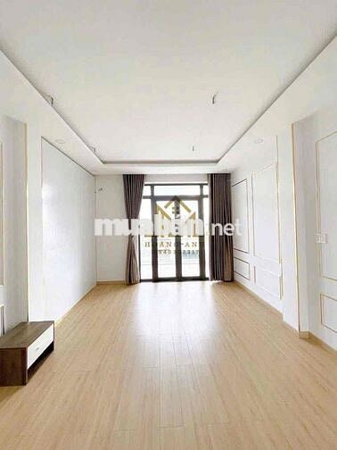 Cho Thuê Nhà Mặt Tiền Kinh Doanh Đường Lê Hồng Phog