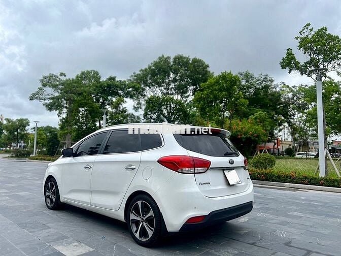 Kia Rondo 2016 1.7 DAT - 120000 km