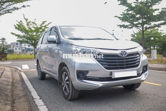 Toyota Avanza chính chủ 2018  chỉ  57000 km