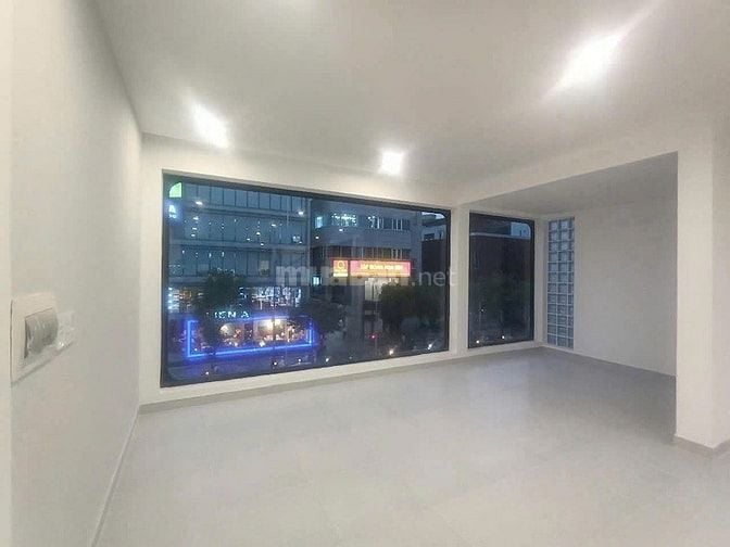 Nhà đất Phú Nhuận, mặt tiền Nguyễn Văn Trỗi, 73m², thu nhập 110tr/th
