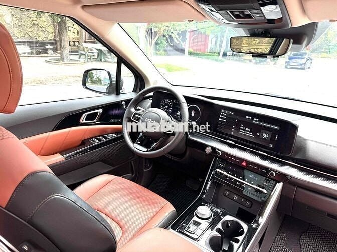 Kia Carnival 2023 Signature 2.2D - 36000 km