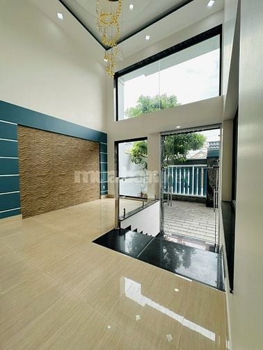 Bán tòa nhà mặt tiền đường 42 Bình Trưng Đông Quận 2 giá 36 tỷ