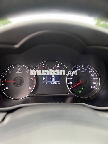 Kia Rondo 2016 1.7 DAT - 120000 km