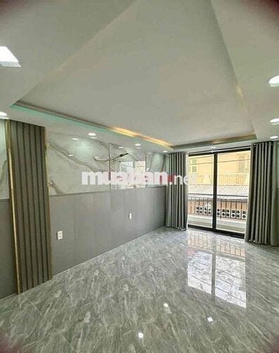 Cho thuê nhà 4Pn Full nội thất cho làm CHDV Trần Phú Quận 5