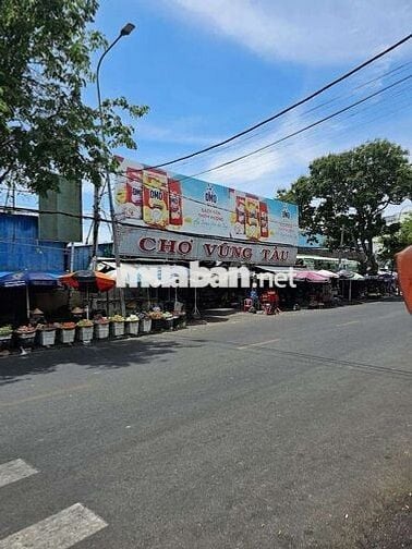 Chủ cần bán gấp nhà đẹp ngay chợ mới vũng tàu khu kinh doanh đắc địa