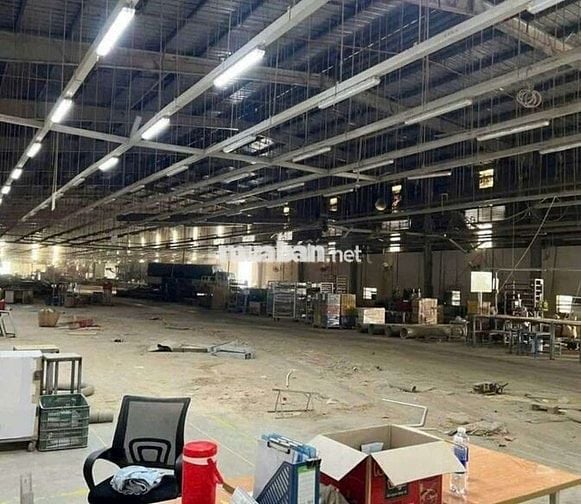 Xưởng Bán 8.000m² có nguồn thu nhập 250tr/tháng giá 44,5 tỷ.