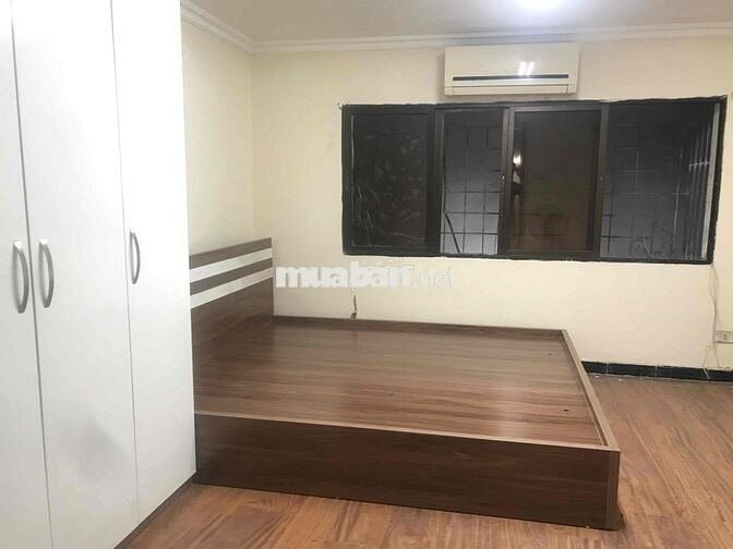 Chính chủ cho thuê phòng 24m khép kin có nội thất đầy đủ Yên Phụ