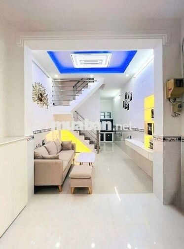 🔥🔥🔥Nhà bán chính chủ có sổ hồng 2 lầu gần các quận trung tâm🔥🔥🔥