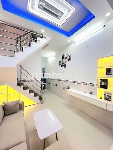 🔥🔥🔥Nhà bán chính chủ có sổ hồng 2 lầu gần các quận trung tâm🔥🔥🔥