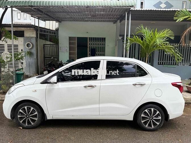 Hyundai Grand i10 2019 1.2 BASE - 10 km