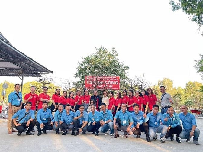 TRUNG TÂM ĐÀO TẠO VÀ SÁT HẠCH LÁI XE THÀNH CÔNG tuyển Giáo Viên