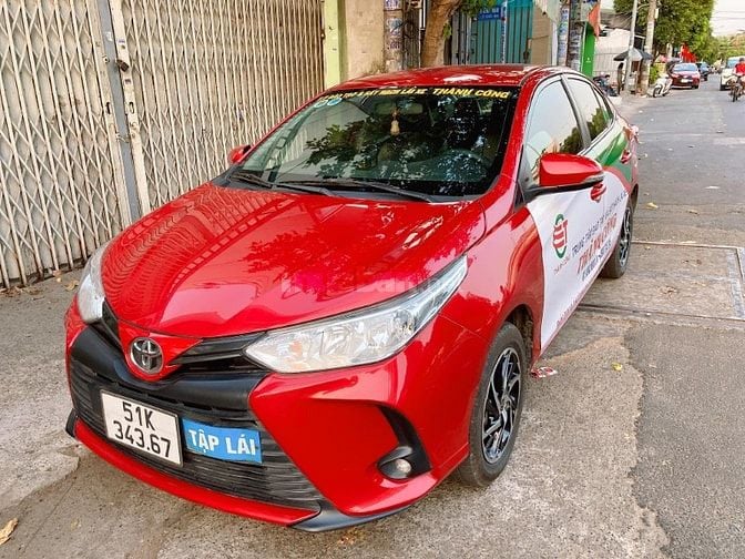 TRUNG TÂM ĐÀO TẠO VÀ SÁT HẠCH LÁI XE THÀNH CÔNG tuyển Giáo Viên