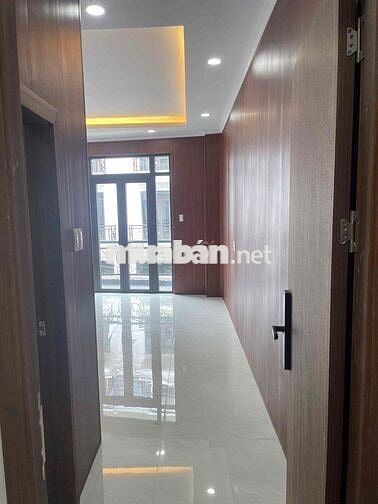 NHÀ PHỐ TÔ NGỌC VÂN.( Ở. LÀM VĂN PHÒNG, CÔNG TY, SPA … )
