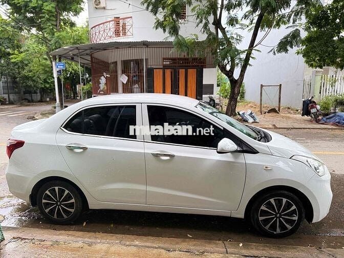 Hyundai Grand i10 2019 1.2 BASE - 10 km