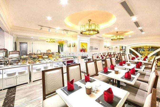 Bán tòa 40ph 12t Hàng Trống Hoàn Kiếm 136m2 mặt tiền 8,2m 378Tyr