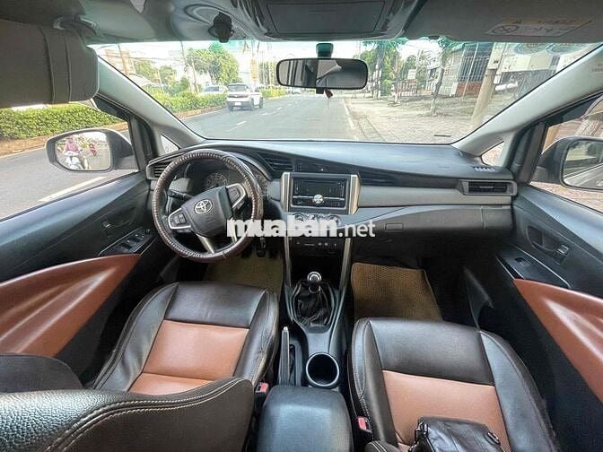 Toyota Innova 2019 2.0E - 112 km