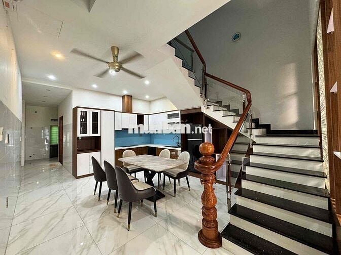 Cho thuê nhà Lê Sỹ Hoà Xuân 4pn
