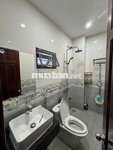 Cho thuê nhà Lê Sỹ Hoà Xuân 4pn