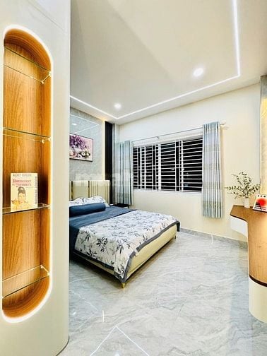 Bán Nhà Hẻm Xe Hơi Gò Vấp-49m2-3Tầng-3PN-Giá 6,8 Tỷ 