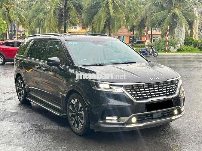 Kia Carnival 2024 2.2D Signature 7 ghế - 32000 km