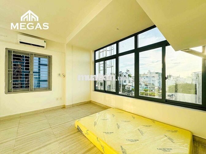 Phòng Đẹp Cửa Sổ Nội Thất Đầy Đủ Mới Xây Ngay Trường Đại Học Văn Lang