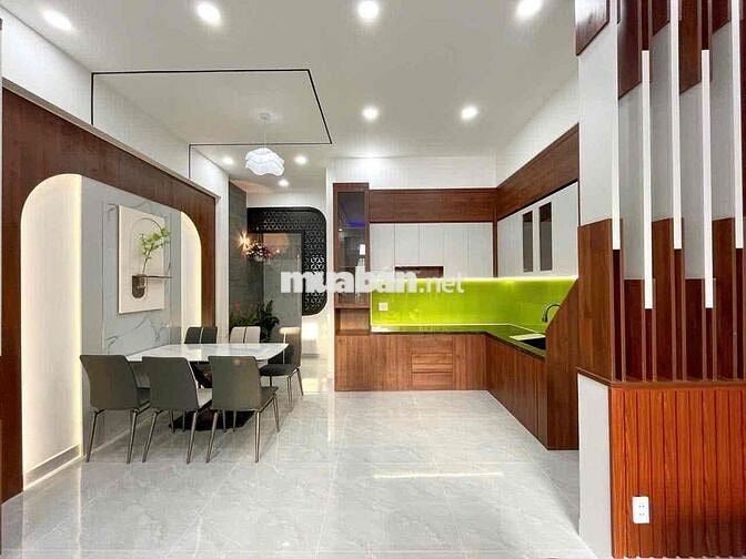 Bán Nhà Phố Hoàn Công Mỹ Hạnh Nam Ngay Trung Tâm
