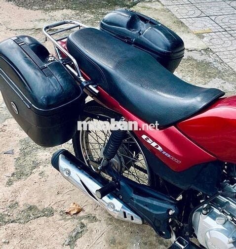 Suzuki GD 110 đỏ đen