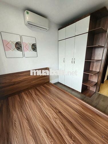 Cho thuê FLC 18 Phạm Hùng gần bến xe Mỹ Đình 55m2 2N đủ đồ giá 12tr/th