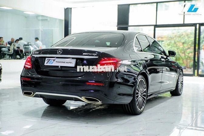 Mercedes Benz E Class 2019 E300 AMG - 37000 km