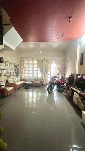 Nhà bán đường Huỳnh Tấn phát phường Phú thuận 