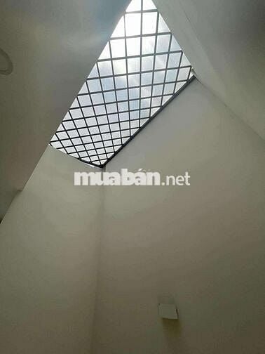 NHÀ HẺM 1 XẸT VÕ DUY NINH BÌNH THẠNH - VÀI BƯỚC CHÂN RA LANDMARK 81