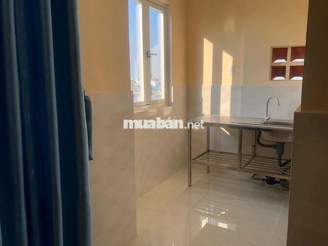 Phòng BAN CÔNG VIEW SÂN BAY từ 20 m2 - 35 m2 285 Phạm Văn Bạch
