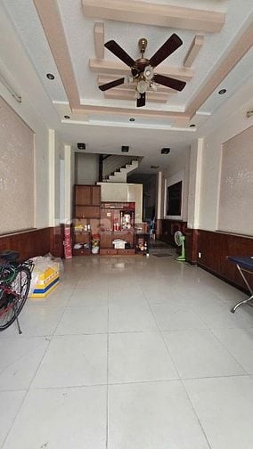 Bán nhà MT đường Phan Thị Hành DT: 4.2x14m nhà đúc 4 lầu kiêng cố