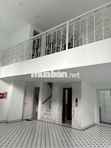 CHO THUÊ MẶT TIỀN 7M5 Đường LÝ CHÍNH THẮNG. QUẬN 3