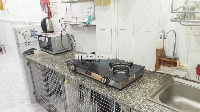 cho thuê nhà nguyên căn+full nội thất Q7