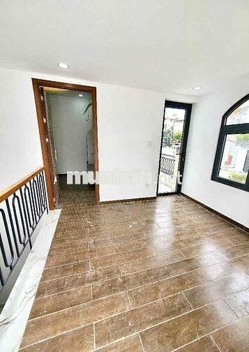 55M2 3TẦNG BTCT 3PN4WC FULL NT NHÍCH 6 TỶ
