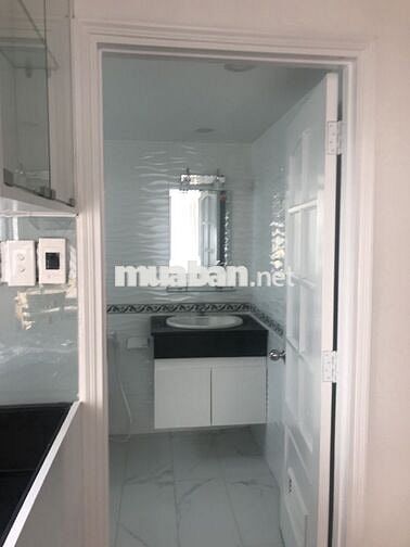 Căn hộ 2pn 1wc 60m2, Hưng Vượng 3, Nguyễn Văn Linh, Q7
