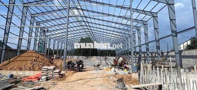 Cho thuê nhà xưởng 3000 m2 - Tân Uyên, Tp HCM
