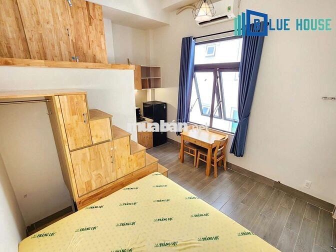 Cho thuê phòng ban công có gác đầy đủ nội thất ở ngã tư Bảy Hiền