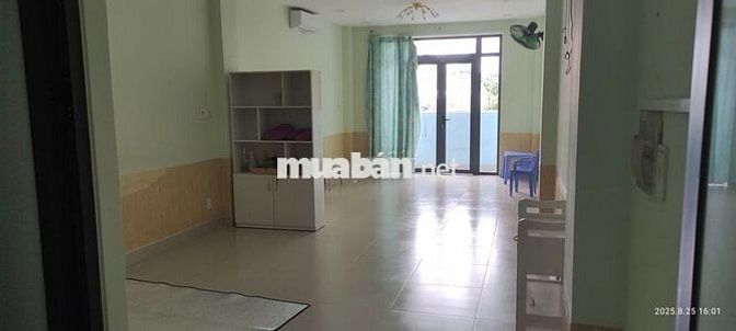 Cho thuê phòng rộng 52m làm văn phòng spa...Bàu Cát 8, Tân Bình
