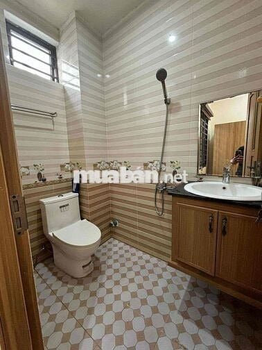 NHÀ 3 TẦNG MỚI ĐẸP 4 PHÒNG NGỦ KHU DƯƠNG ĐÌNH NGHỆ