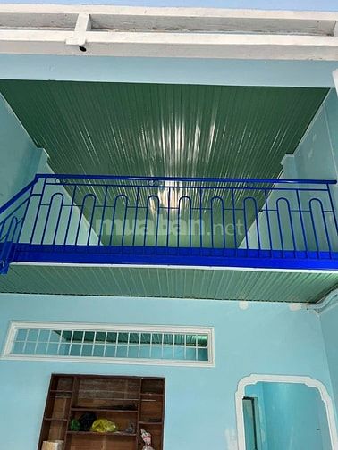 Cho thuê nhà hẻm 4m(XH) Đường số 12, P.B.H.Hòa, Q.Bình Tân giá 5.5tr