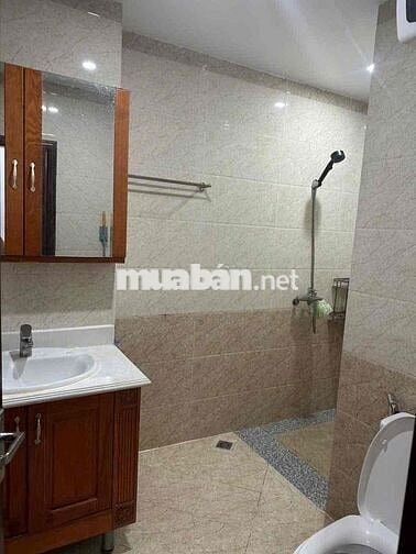 Siêu phẩm! Bán nhà Ngọc Thuỵ, Diện tích: 31m² x 5 tầng,hơn 6 tỷ.