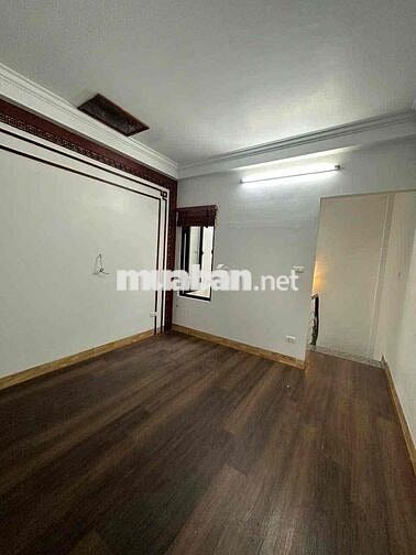Siêu phẩm! Bán nhà Ngọc Thuỵ, Diện tích: 31m² x 5 tầng,hơn 6 tỷ.