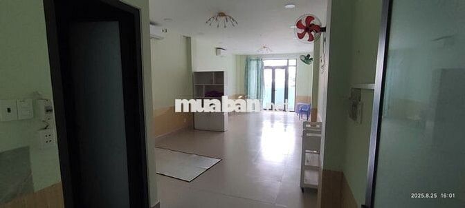Cho thuê phòng rộng 52m làm văn phòng spa...Bàu Cát 8, Tân Bình