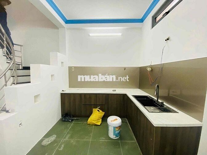 nhà bán mới 100%, 48m2, 3tấm 4PN, 1sân thượng, hẻm 4,5m, giá 5,3tỷ TL