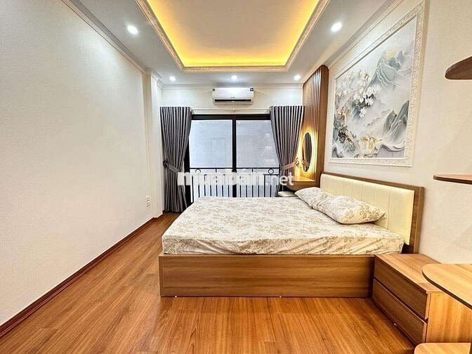 Mặt Phố! Bưởi, vỉa hè, kinh doanh hay ở đều sướng. Giá tích sản 35m2
