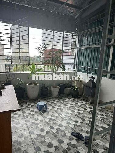 Siêu phẩm! Bán nhà Ngọc Thuỵ, Diện tích: 31m² x 5 tầng,hơn 6 tỷ.