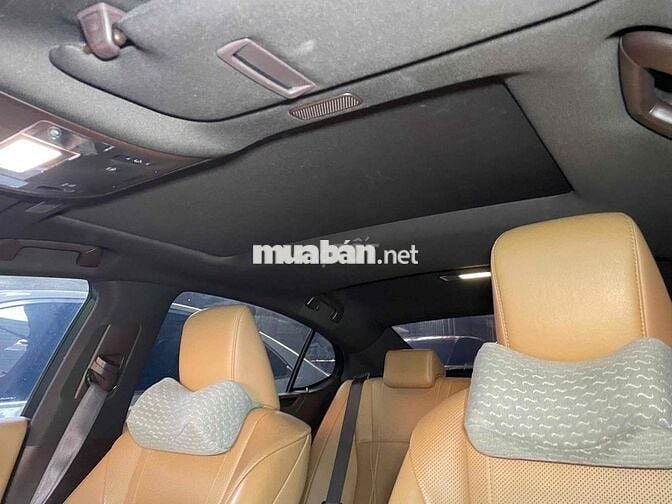 Lexus ES 2*** km