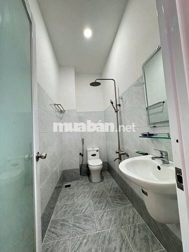 TÔI CẦN BÁN GẤP NHÀ NGUYỄN TRÃI - QUẬN 5 GIÁ 6TỶ290/ 65M2 SỔ HỒNG